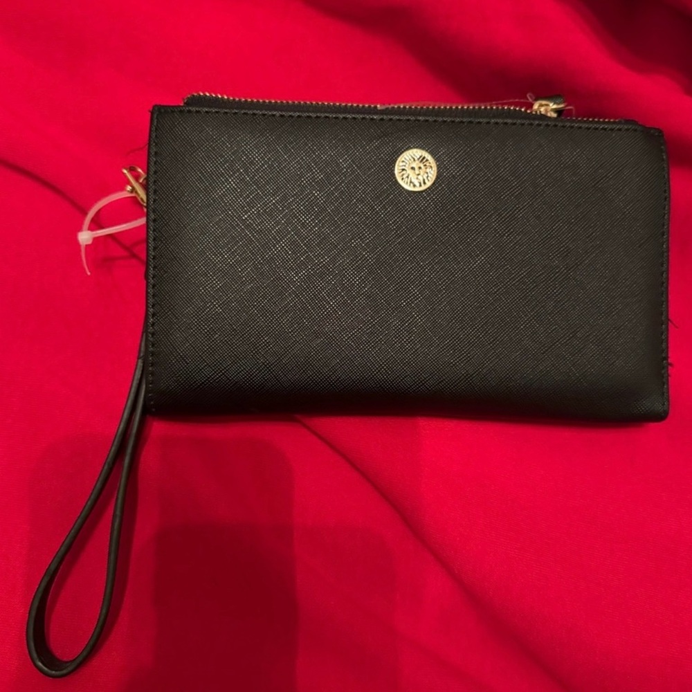 Anne Klein Black Wallet/Wristlet Donating soon